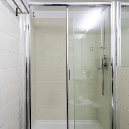 Bright Flat Few Steps To Aliados Av By Lovelystay Apartment Porto