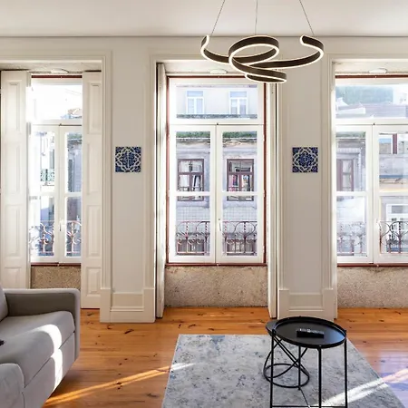 Apartment Bright Flat Few Steps To Aliados Av By Lovelystay