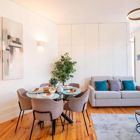 Apartment Bright Flat Few Steps To Aliados Av By Lovelystay *