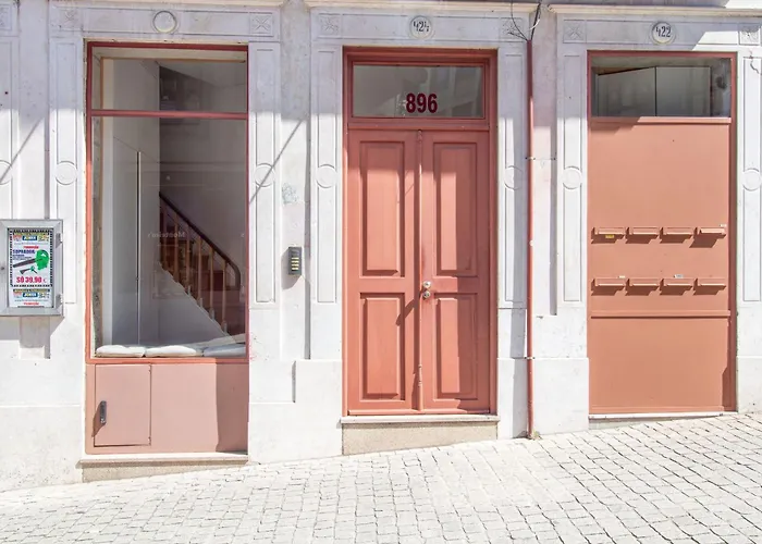 Bright Flat Few Steps To Aliados Av By Lovelystay Porto