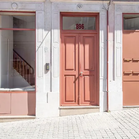 Bright Flat Few Steps To Aliados Av By Lovelystay Porto